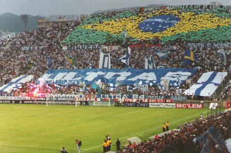 03-OM-LENS 02.jpg